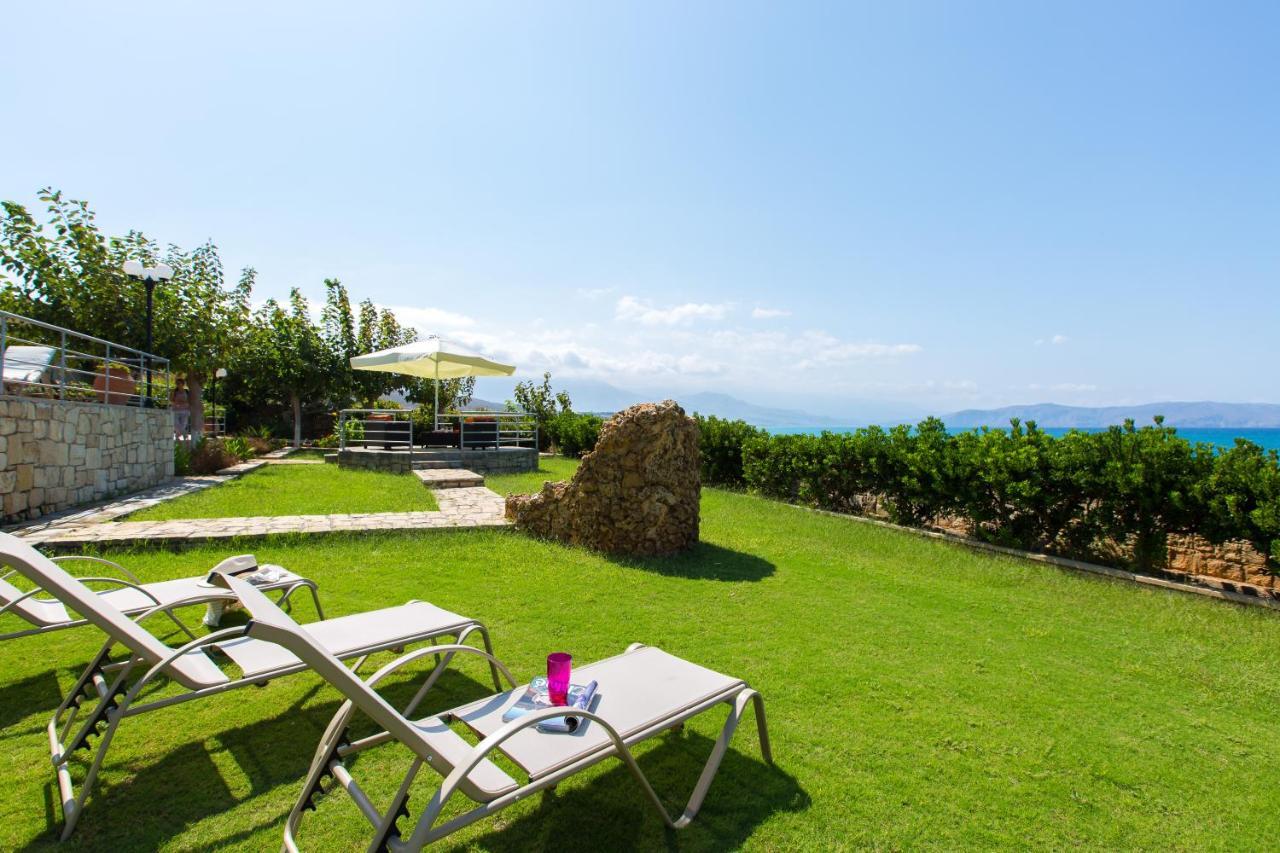 Beachfront Family Villa Katerina With Private Pool, Playground, Bbq & Amazing Sea Views! Petres  Exterior foto