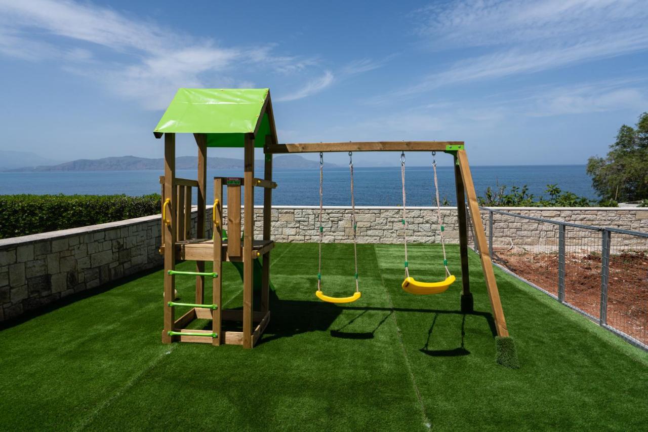 Beachfront Family Villa Katerina With Private Pool, Playground, Bbq & Amazing Sea Views! Petres  Exterior foto