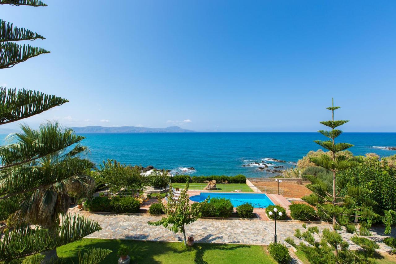 Beachfront Family Villa Katerina With Private Pool, Playground, Bbq & Amazing Sea Views! Petres  Exterior foto