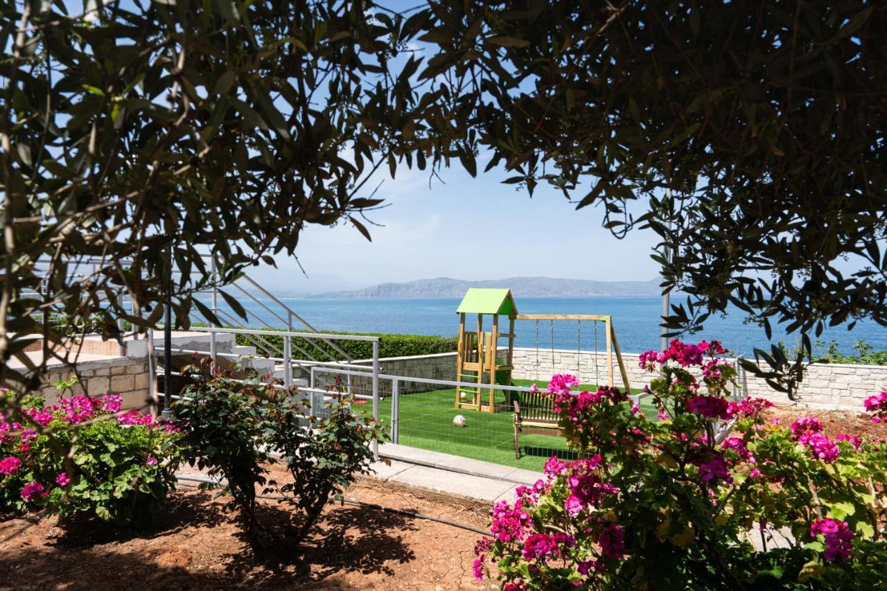 Beachfront Family Villa Katerina With Private Pool, Playground, Bbq & Amazing Sea Views! Petres  Exterior foto